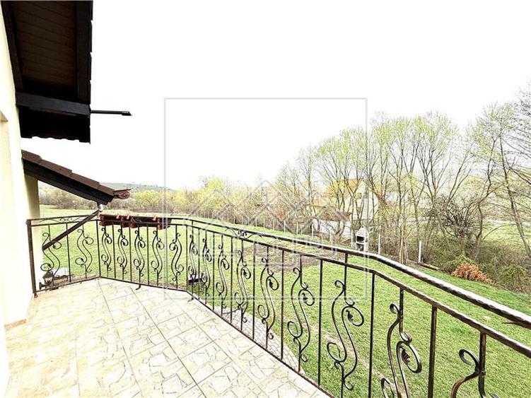 Casa de vanzare in Sibiu - individuala - 189 mp utili - teren 550 mp - 14