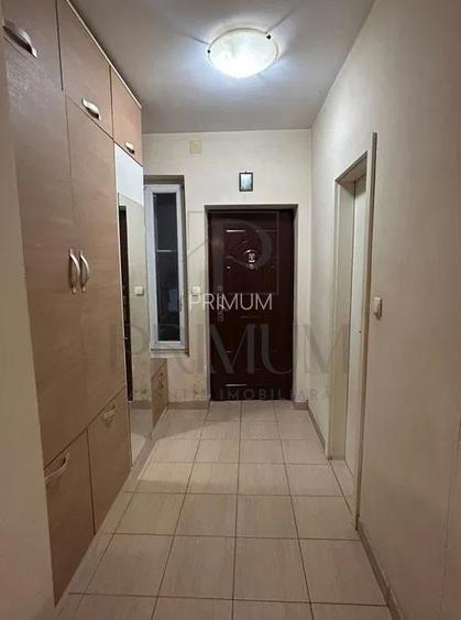 BRANCOVEANU - AP. 1 CAMERA - mobilat,utilat,decomandat +  PARCARE IN CURTE - 6