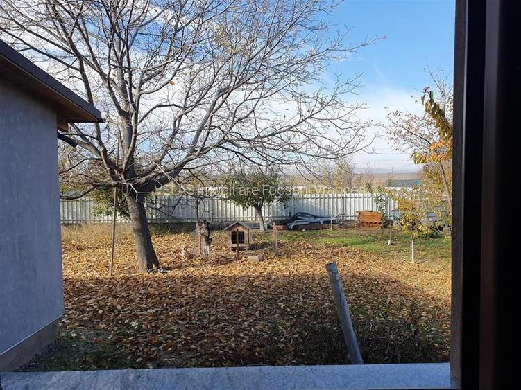 Vila in Gugesti P+M, cu 1000 mp teren intravilan - 11