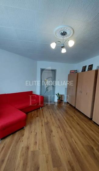 Apartament 2 camere în zona MOGOSOAIA - 6