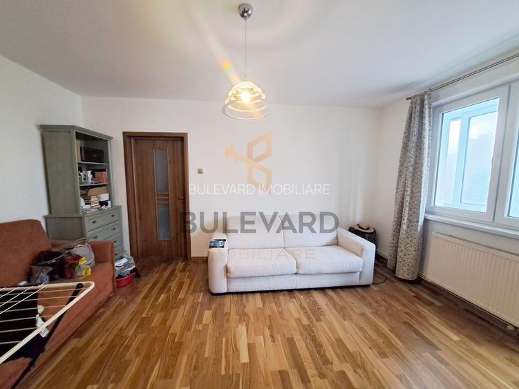 Apartament 2 camere, zona Liceului Onisifor Ghibu, etaj intermediar - 4
