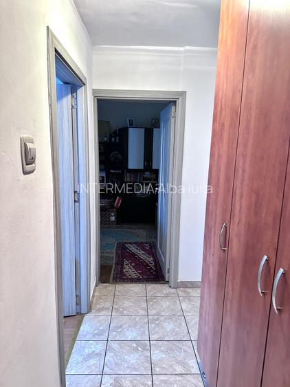 APARTAMENT 3 CAMERE I DECOMANDAT I ETAJ 2 I MOBILAT I CETATE STADION I - 4