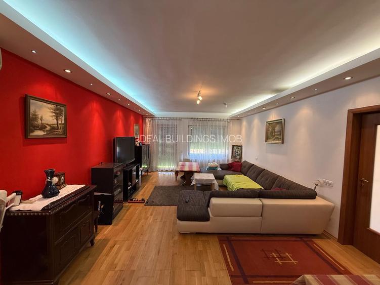 Casa de Vanzare - 5 camere - Chiajna - 2