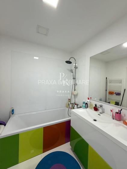 Apartament LUX 3 camere tip penthouse +TERASA ,parcare zona Sub Cetate! - 10