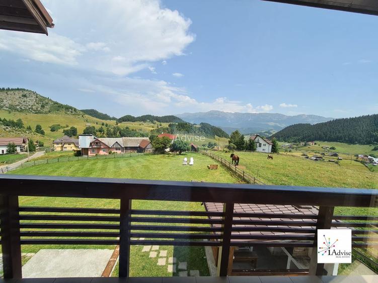 Vila Cu Panorama De Vanzare In Fundata - 42