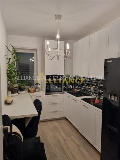Apartament 3 camere /Mobilat si utilat /Metrou Berceni15min - 5