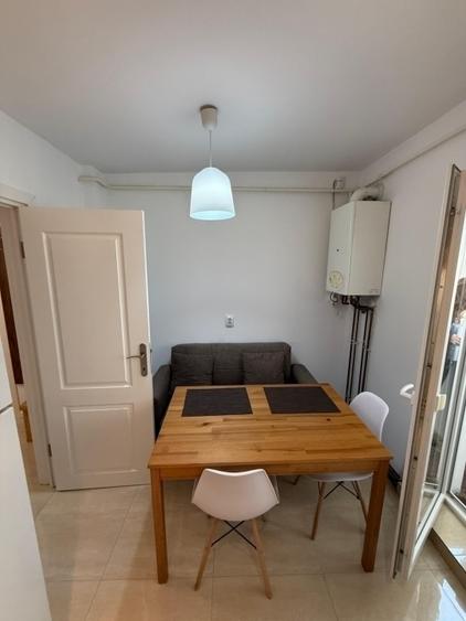 1 camera - 40 mp - Lidl - Moara de Foc- renovat- 89000 euro