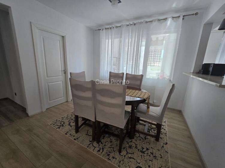 De vanzare Apartament 3 camere, zona Centru. - 5