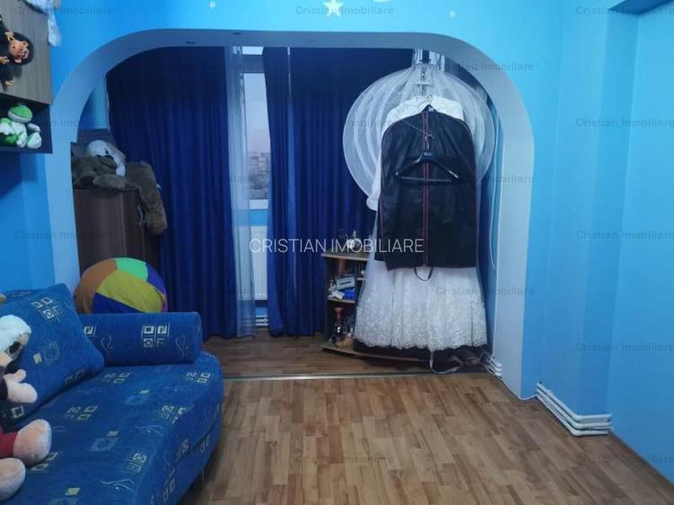 SPATIOS! Ap 3 cam, cf.1 decomandat, Scolilor , Toate dotarile necesare - 3