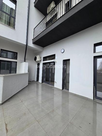 2 camere cu terasă generoasă – rezidențial/birou, pret de licitatie - 10