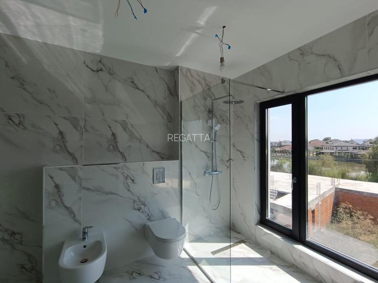 Complex imobiliar 30 vile Laguna Albastra - 33