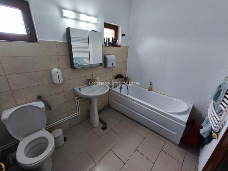 Vilă Generoasă D+P+1+M|Stadion| Ideal After-School / Birouri / Clinică - 17