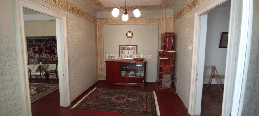 Vanzare casa solida 4 cam in Ploiesti zona Marasesti Sala Sporturilor Olimpia - 11