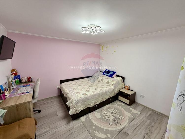 Casă / Vilă cu 4 camere de vânzare în zona Central - 30