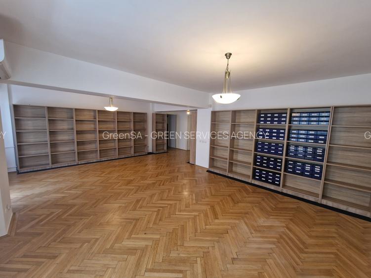 Piata Universitatii, bloc REABILITAT TERMIC, constructie 1980 fara risc seismic - 2