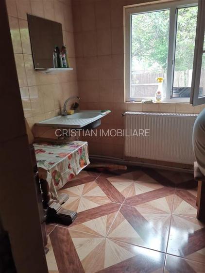 Casa cu teren 485 mp, deschidere 12 m, Central - 11
