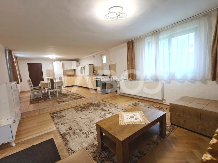 Casa de inchiriat 4 camere singur in curte in Sibiu - Pet Friendly - 2
