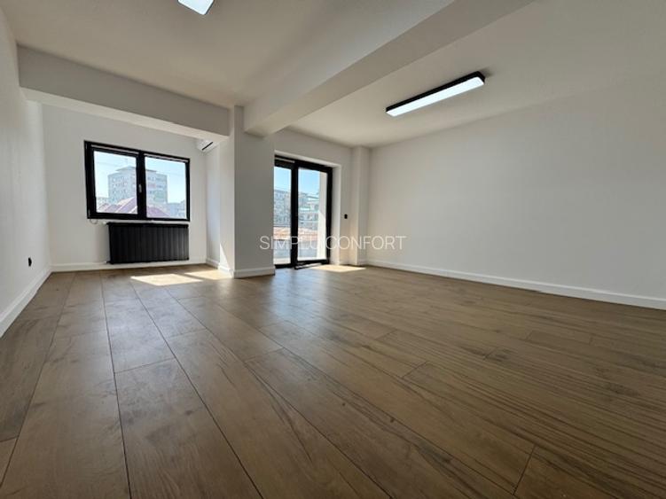 1 MAI - EXCLUSIVE OFFICE BUILDING - 9