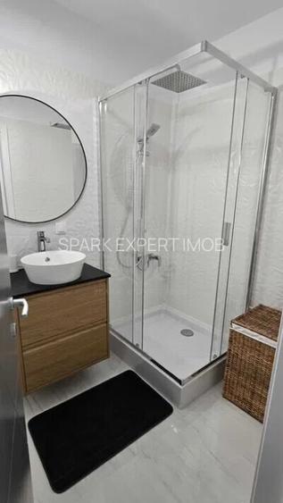 2 CAMERE // WHITE TOWER // PRIMA INCHIRIERE // LOC DE PARCARE - 8