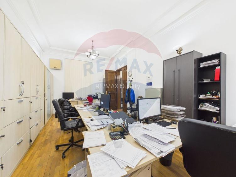 Spațiu de birouri de 199 mp de închiriat în zona Ultracentral - 11