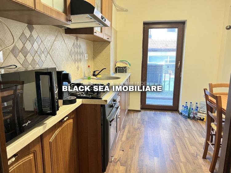 Apartament 3 camere zona Centrala foarte spatios - Termen Lung - 4