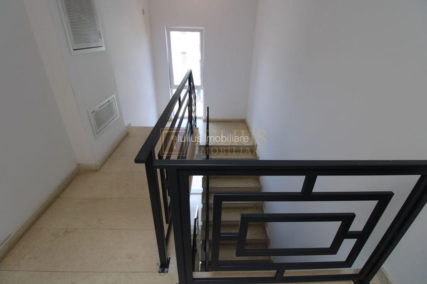 Bloc nou, loc de parcare, zona Aradului/str. LInistei - 15