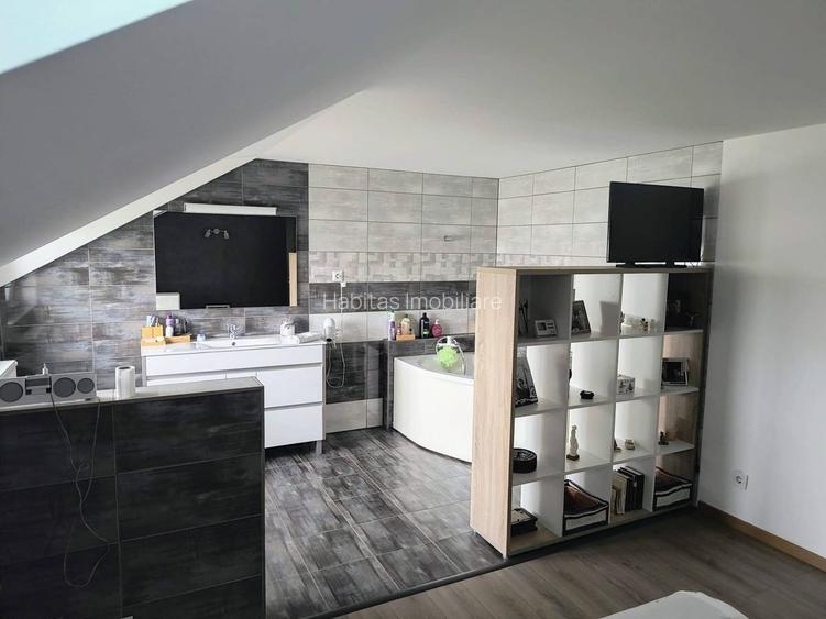 Casa cu 5 camere, 234mp utili, 700mp teren, Borhanci - 6