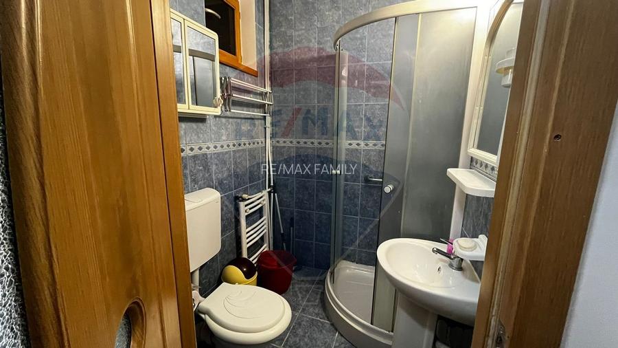 Apartament cu 2 camere de vânzare in zona Velenta - 6