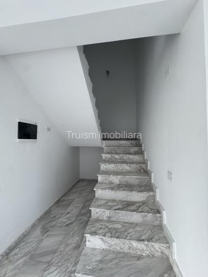 Vila tip duplex P+1, Cartier Albert - 12