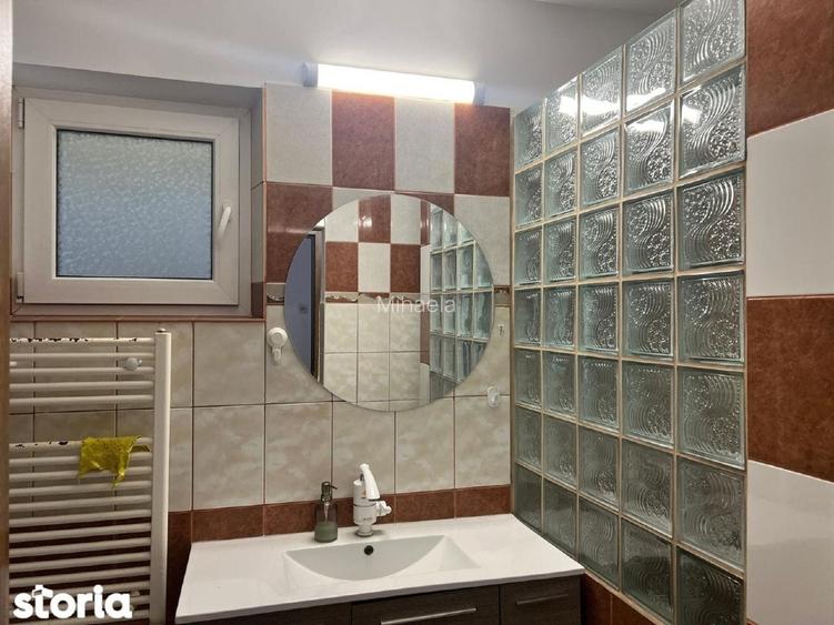 Casa în zona Podu de Fier  - 6