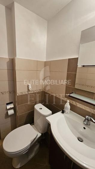 Apartament 3 camere în zona SALA SPORTURILOR - 15