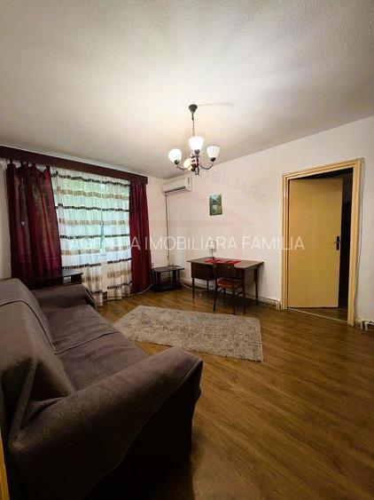 Închiriez apartament 2 camere – Mazepa 1 - 3
