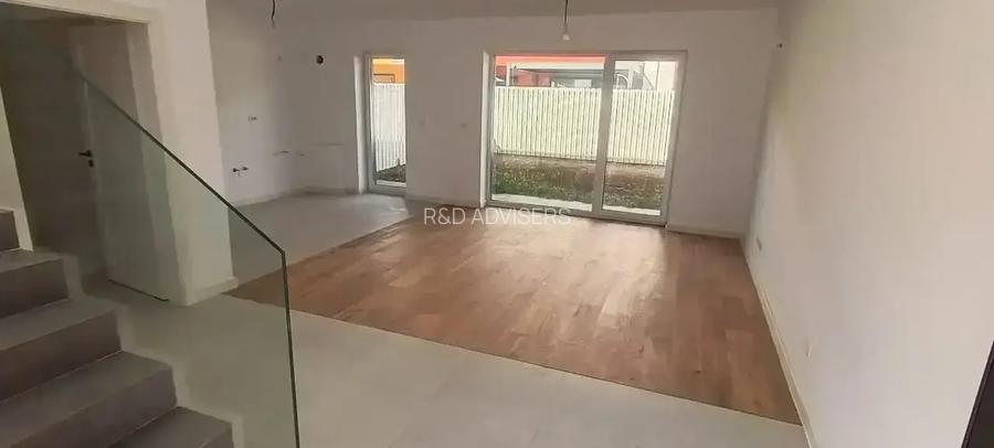 Pipera Plaza VILA 3 Camere Cu Gradina 40 MP Mutare Rapida Comision 0 - 4