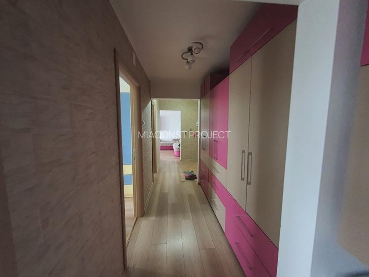 Apartament cu 3 camere, decomandat, zona Tomis III centrala pe gaz - 13