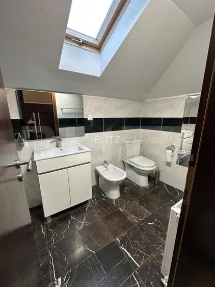 Casă de lux renovată cu priveliște spectaculoasă, în inima Brașovului - 16