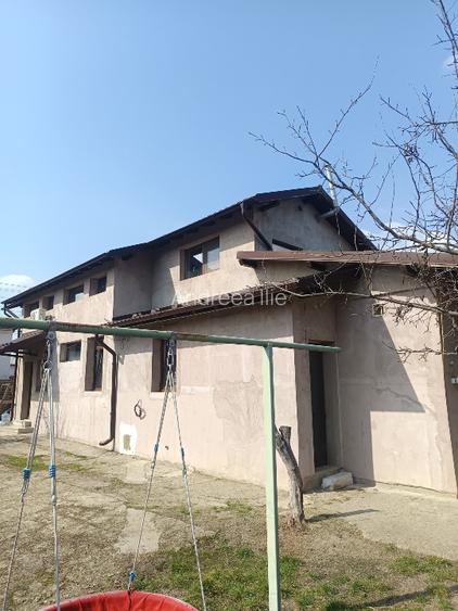 Teren parcelabil/construibil cu casa renovata - ideal investitii - 5