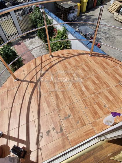 Vila CU 13 CAMERE LANGĂ AUCHAN VITAN - 7