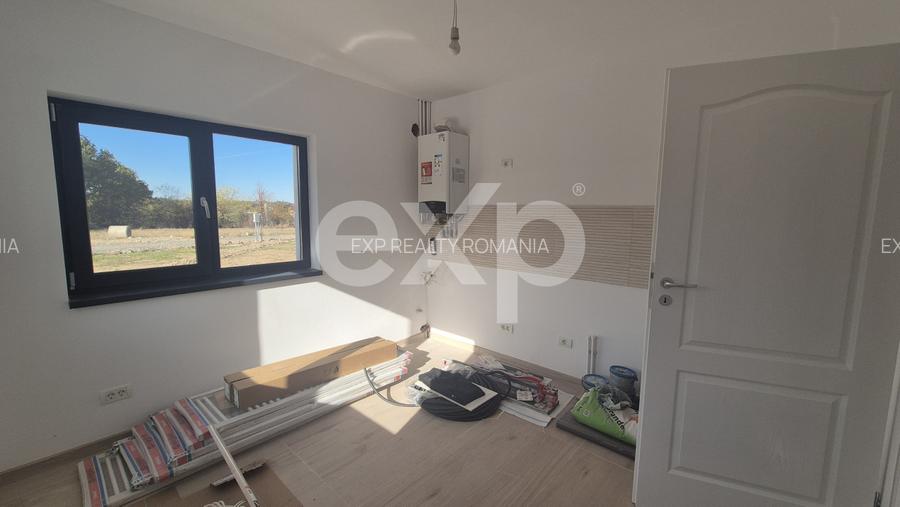 Casă nouă 5 camere, 151 mp utili, teren 1.563 mp – Albota - 2