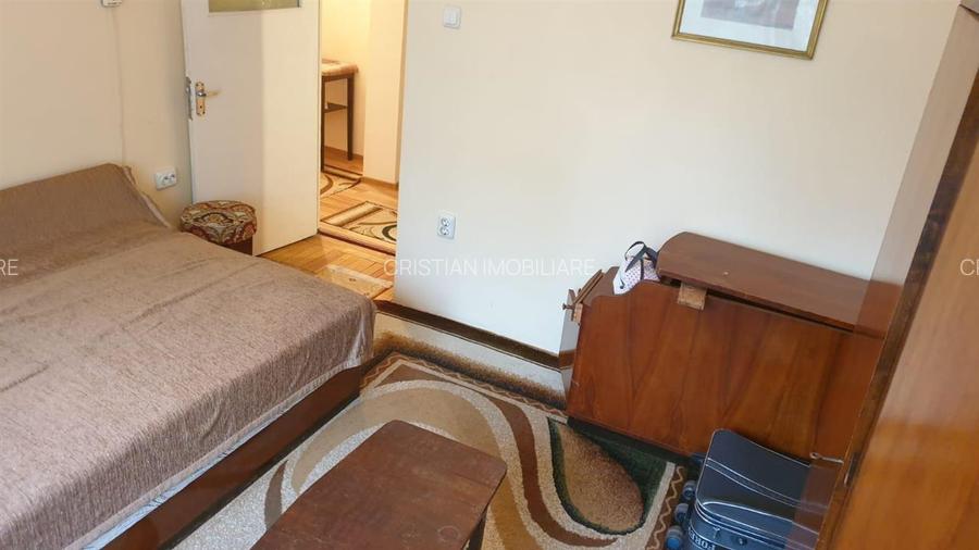 Ultracentra Calarasilor - Bariera 2 camere etaj 2, confort 1 decomandat Spatios, - 4