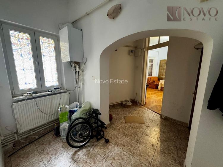 5 Camere | Dacia | 400 mp teren | 3 x Parcare - 7