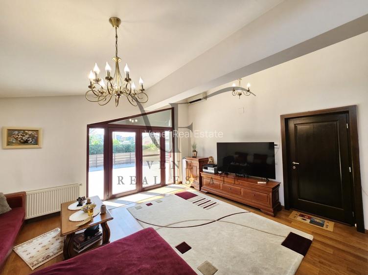 Vila 8 camere 3 bucatarii 3 bai 1 terasa 281 mp Barbu Vacarescu Stefan cel Mare - 12