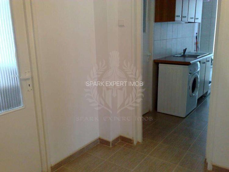Inchiriere apartament 2 camere, zona Sud, Ploiesti - 13