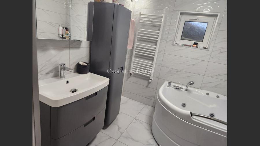 Comision 0 Casa de vanzare 4 camere pe Str. Miron Costin - 8