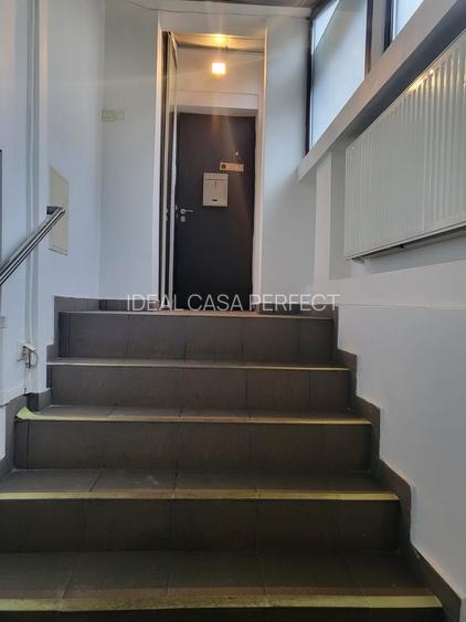 Zona str. C.A. Rosetti General Praporgescu, Demisol inalt pentru firma, birou - 5