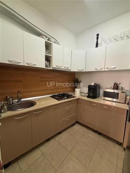 CASA CENTRALA CURTE INDIVIDUALA / 3 CAMERE - 8