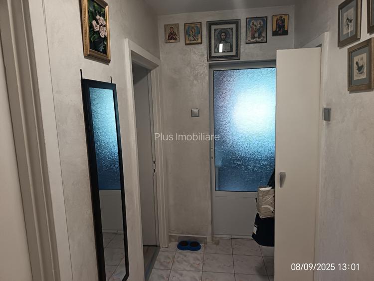 APARTAMENT 3 CAMERE, SEMIDECOMANDAT, PODU ROS, BLOC FARA RISC - 12