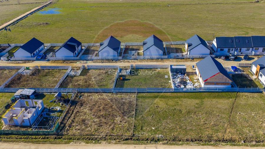 Teren intravilan de vânzare, în cartier rezidențial – Codlea - 4