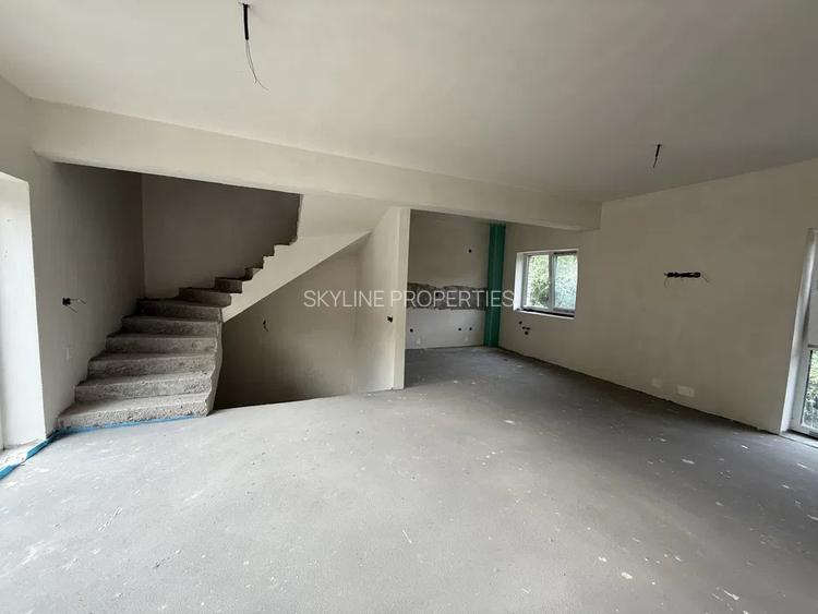 De vânzare - Duplex cu 4 camere semifinisat - Tăuți - 160 mp util - Florești - 5