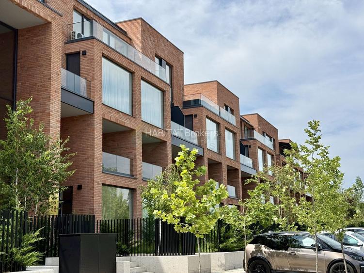 Vila urbana cu gradina langa parc in Tunari - 5