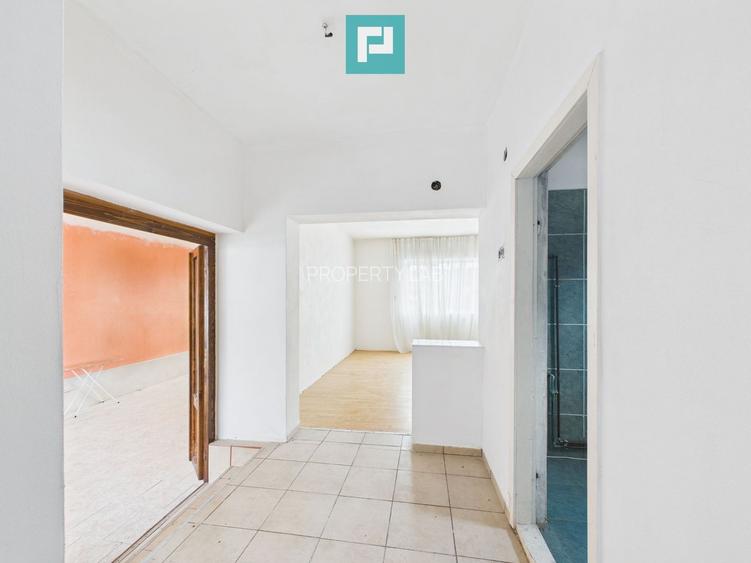 Casă modernă P+1, cu magazin, lângă orașul Sebiș - 5